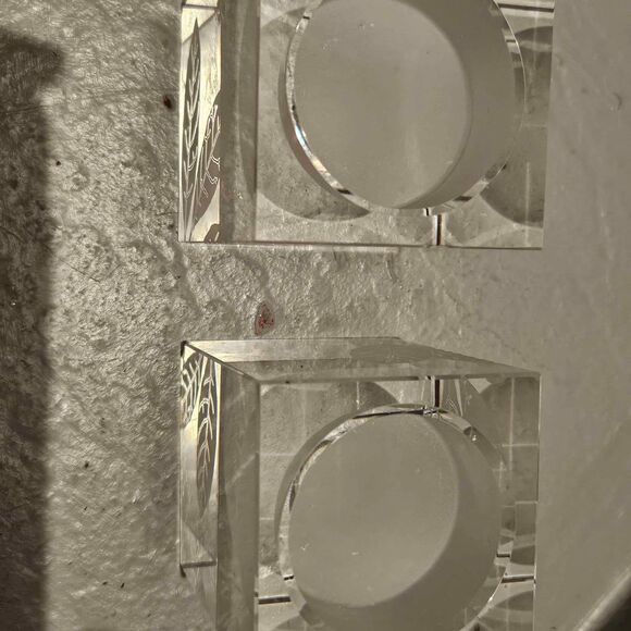 Signed Oleg Cassini Etched Leaves Crystal Votives - Picture 5 of 8
